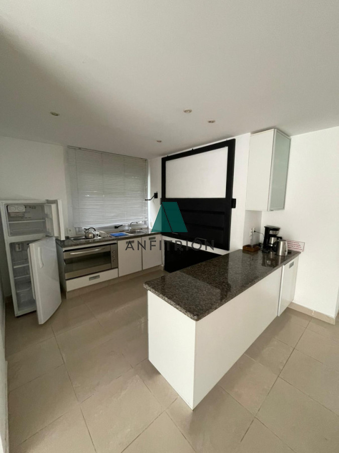 Apartamento ID.193 - Venta Apartamento 3 dormitorios Frente a Playa Brava