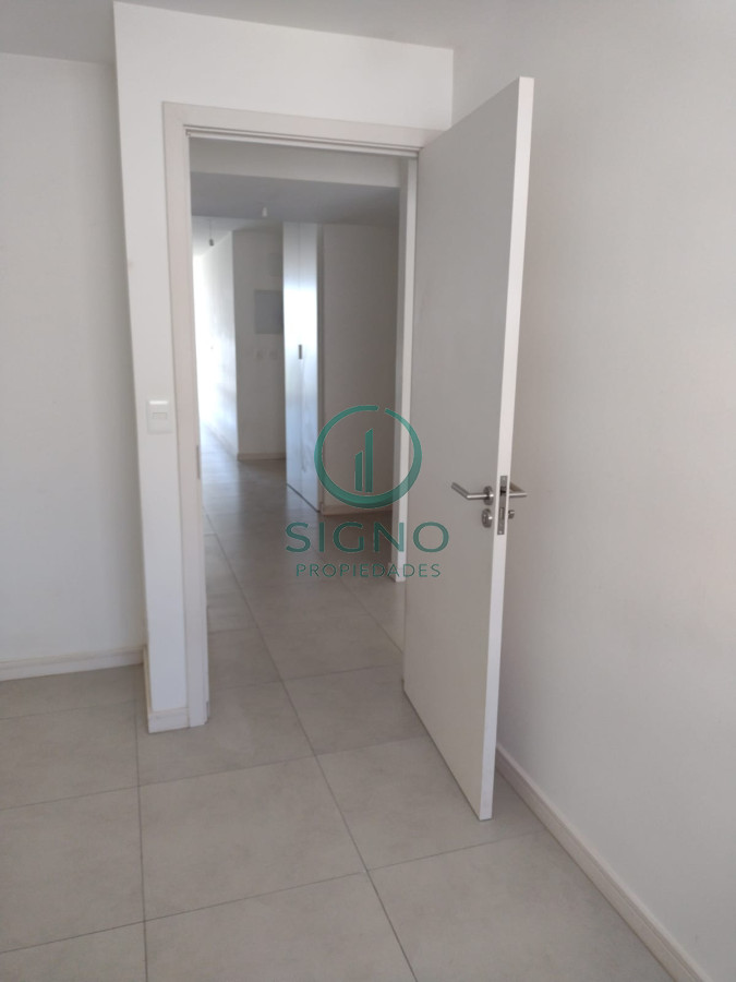 Apartamento ID.1721 - Alquilo Cordón Sur 2 Dormitorios excelente estado !!