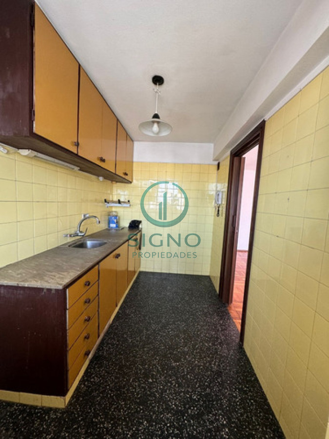 Apartamento ID.2411 - Venta Apartamento 2 Dormitorios en Zona Tres Cruces