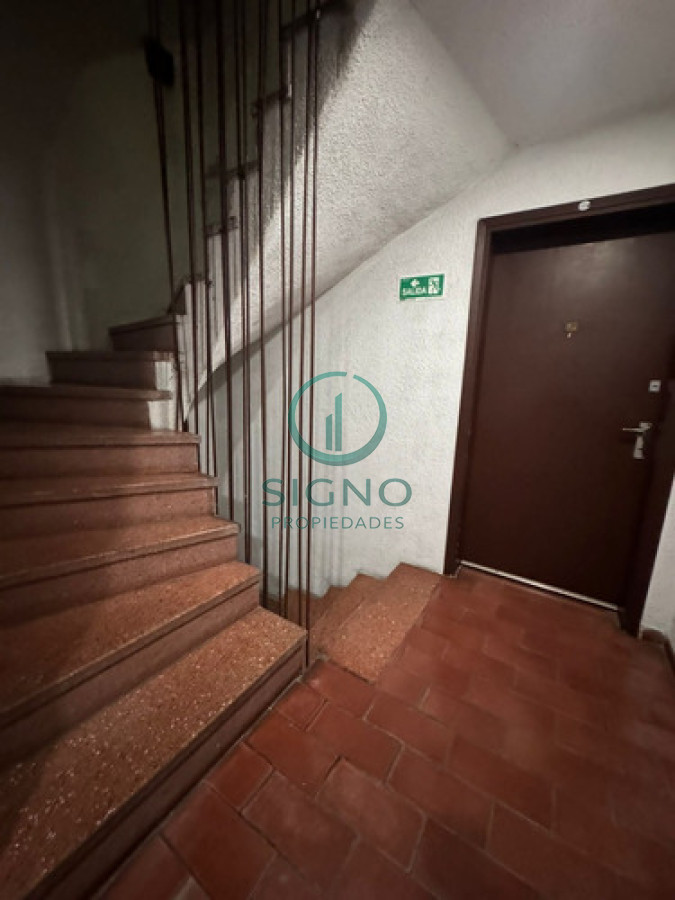 Apartamento ID.2411 - Venta Apartamento 2 Dormitorios en Zona Tres Cruces