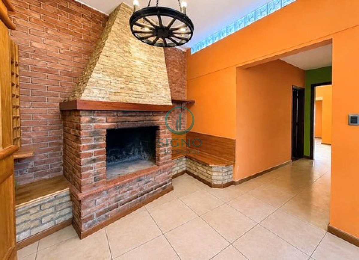 Casa ID.2693 - Vendo Casa 3 Dormitorios y Garaje en Arroyo Seco