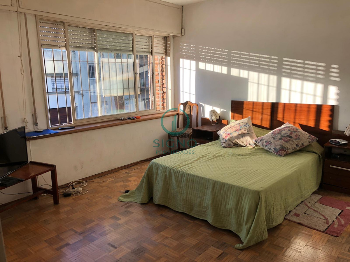 Casa ID.1165 - Venta Casa 6 Dormitorios  en Pocitos