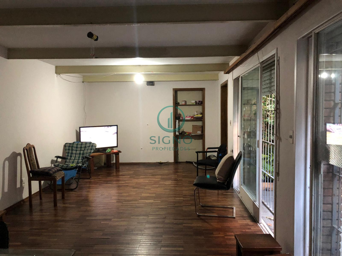 Casa ID.1165 - Venta Casa 6 Dormitorios  en Pocitos