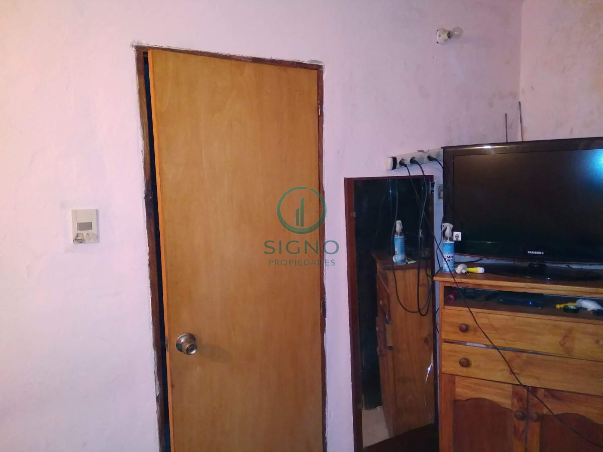 Casa ID.2138 - Venta de casa PH independiente en Reducto 3 dormitorios