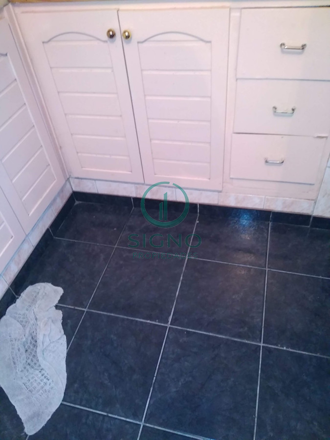 Casa ID.2138 - Venta de casa PH independiente en Reducto 3 dormitorios