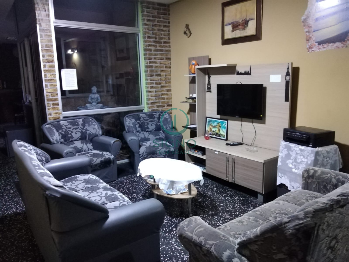 Casa ID.2163 - Venta casa Parque Batlle 4 dormitorios 349m de terreno