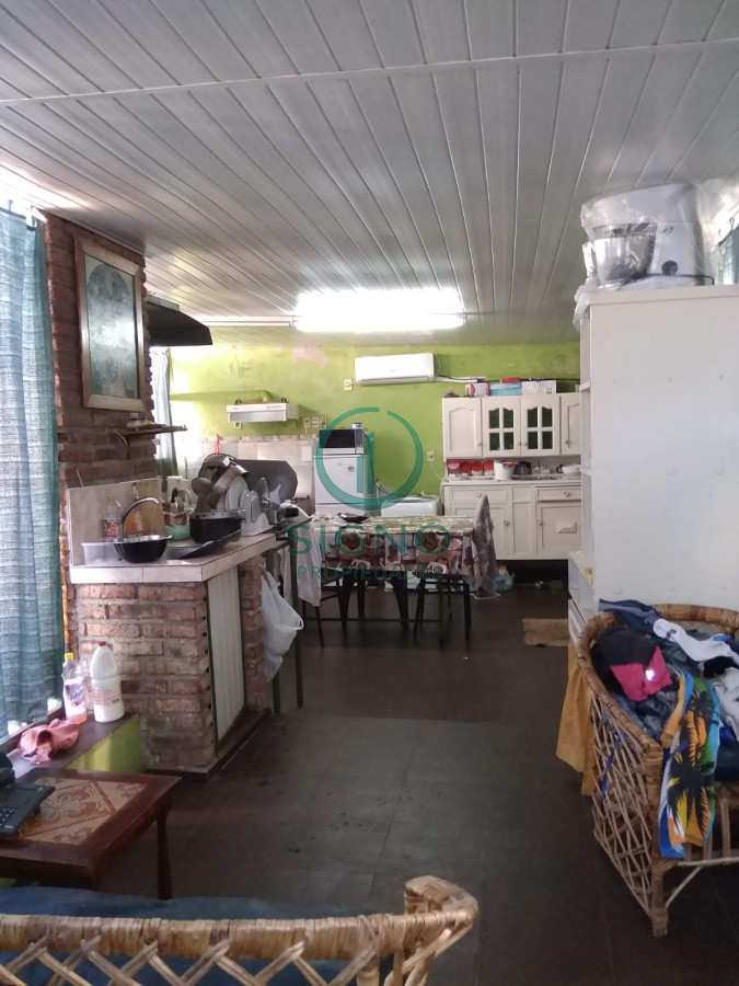 Casa ID.2138 - Venta de casa PH independiente en Reducto 3 dormitorios