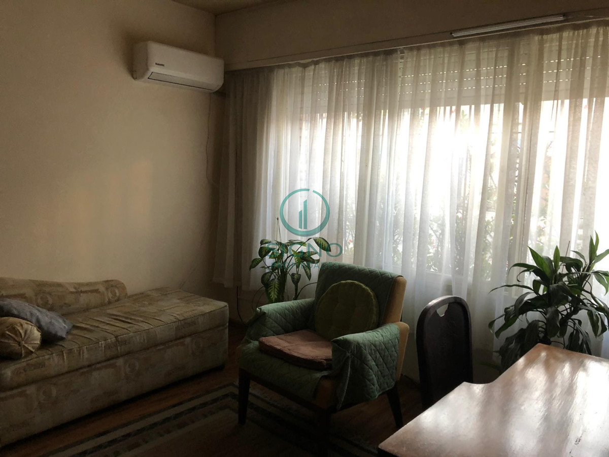 Casa ID.1165 - Venta Casa 6 Dormitorios  en Pocitos