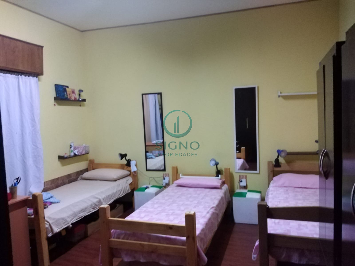 Casa ID.2163 - Venta casa Parque Batlle 4 dormitorios 349m de terreno