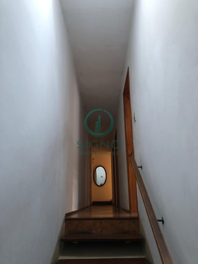 Casa ID.1165 - Venta Casa 6 Dormitorios  en Pocitos