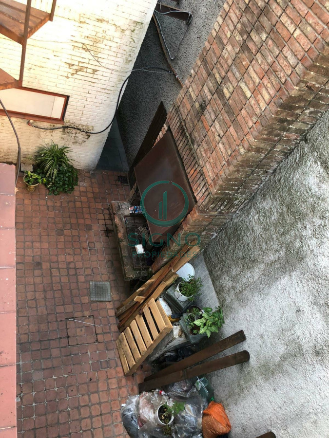 Casa ID.1165 - Vendo Casa 6 Dormitorios  en Pocitos