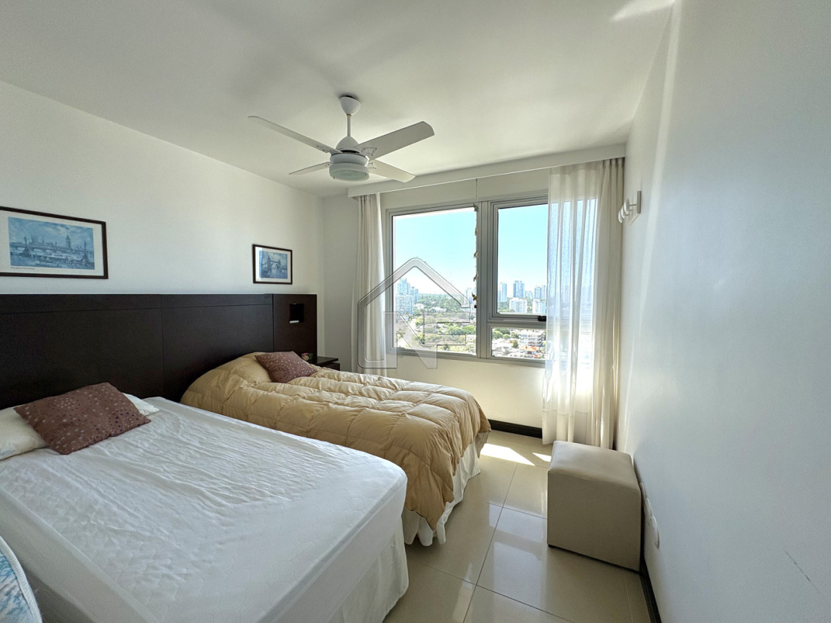 Apartamento ID.12 - Apartamento en Mansa piso alto