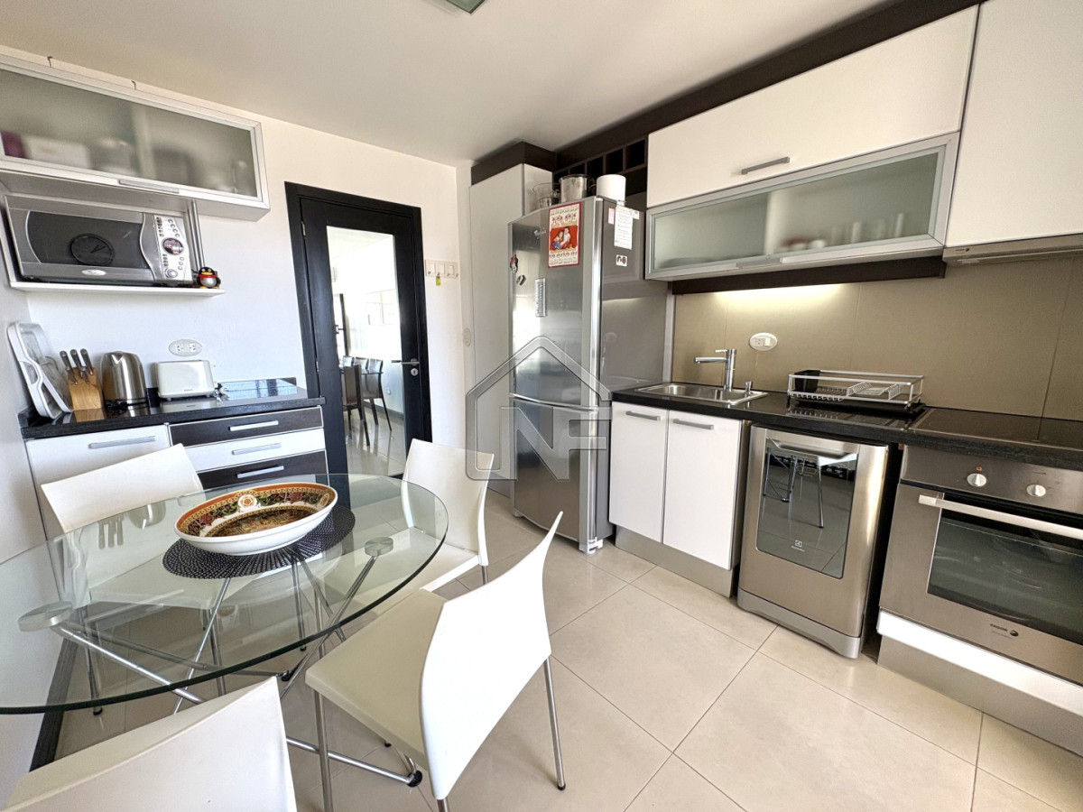 Apartamento ID.12 - Apartamento en Mansa piso alto