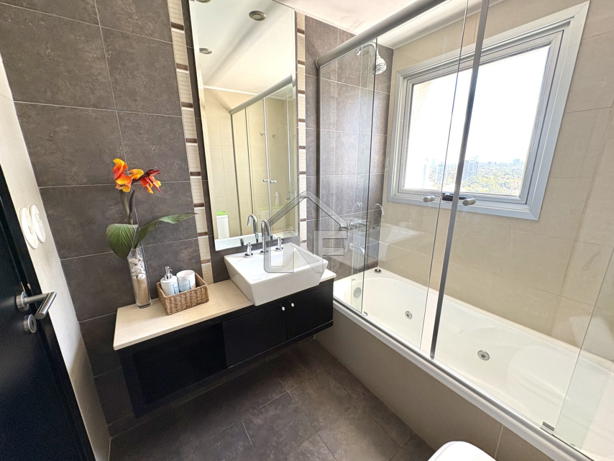 Apartamento ID.12 - Apartamento en Mansa piso alto