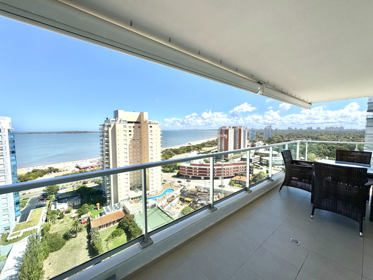 Apartamento en Mansa piso alto