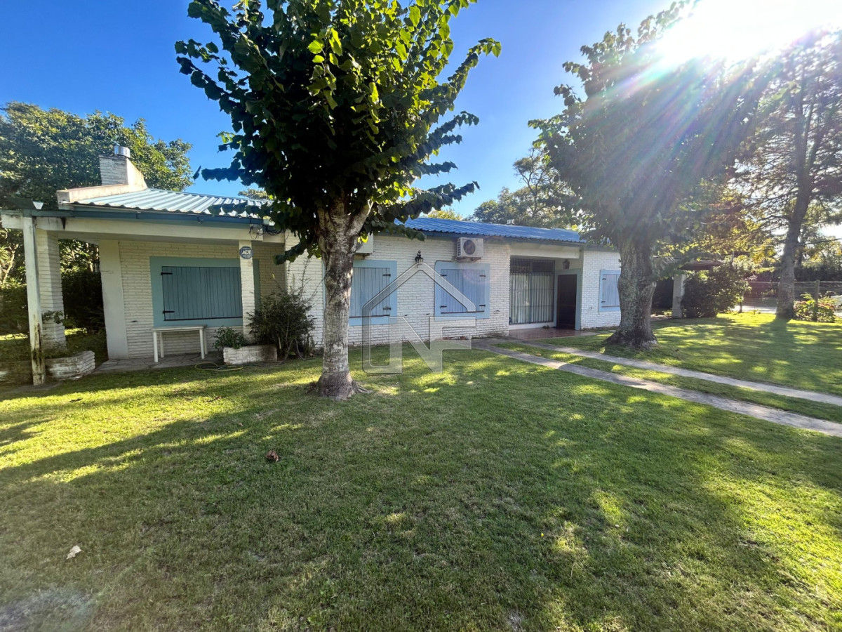 Casa ID.51 - Casa de 3 dormitorios en venta - Marly