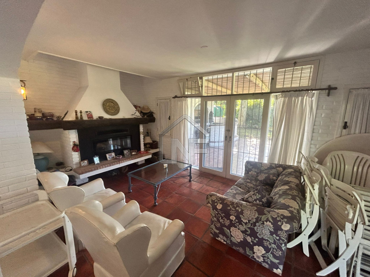 Casa ID.51 - Casa de 3 dormitorios en venta - Marly