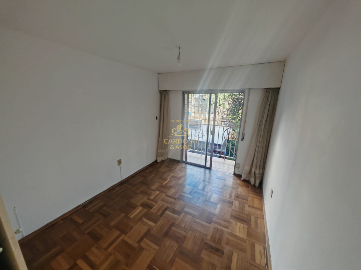 Apartamento ID.26 - Apartamento en Pocitos 3 dormitorios, 2 baños, Garage.