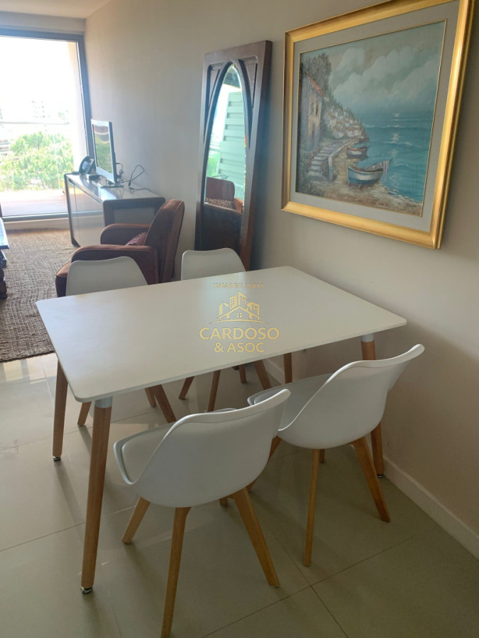 Apartamento ID.70 - Se vende Apartamento en Parada 6 Playa Brava con Amenities