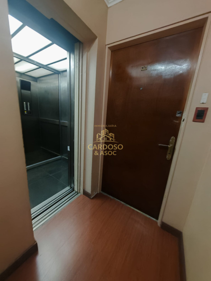 Apartamento ID.26 - Apartamento en Pocitos 3 dormitorios, 2 baños, Garage.