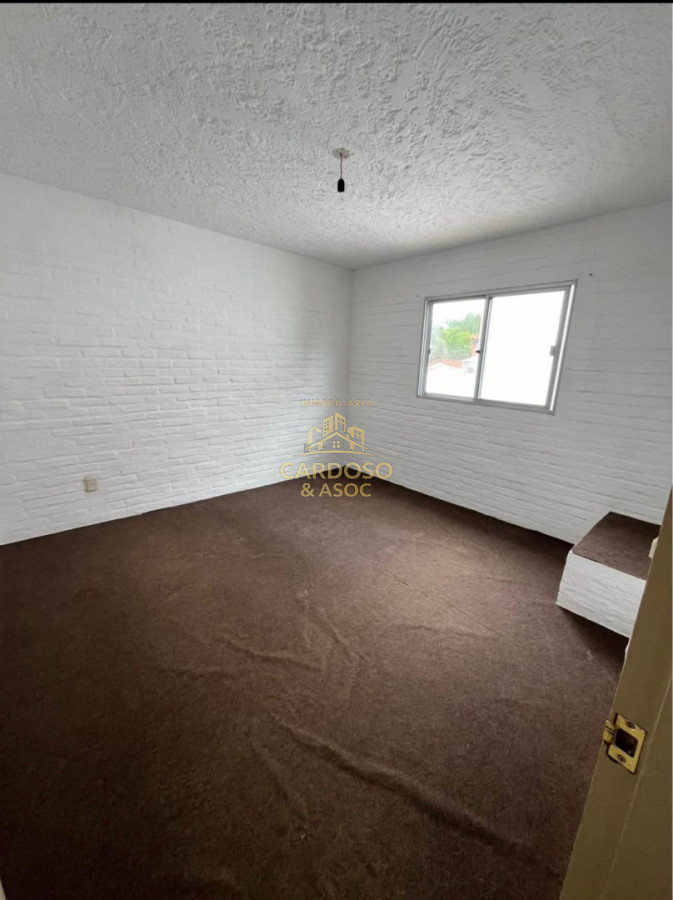 Apartamento ID.80 - Se Alquila apartamento de 2 dormitorios Centro de Maldonado