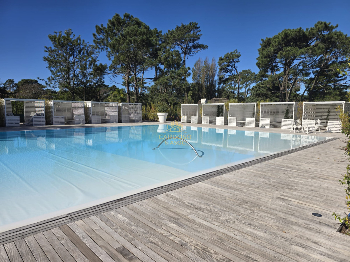 Apartamento ID.85 - Se vende Penthouse en Torre Yoo, Punta del Este.