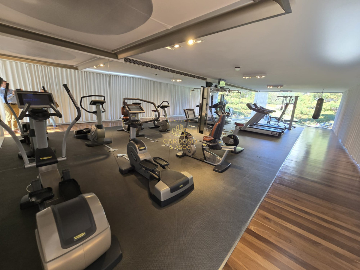 Apartamento ID.85 - Se vende Penthouse en Torre Yoo, Punta del Este.