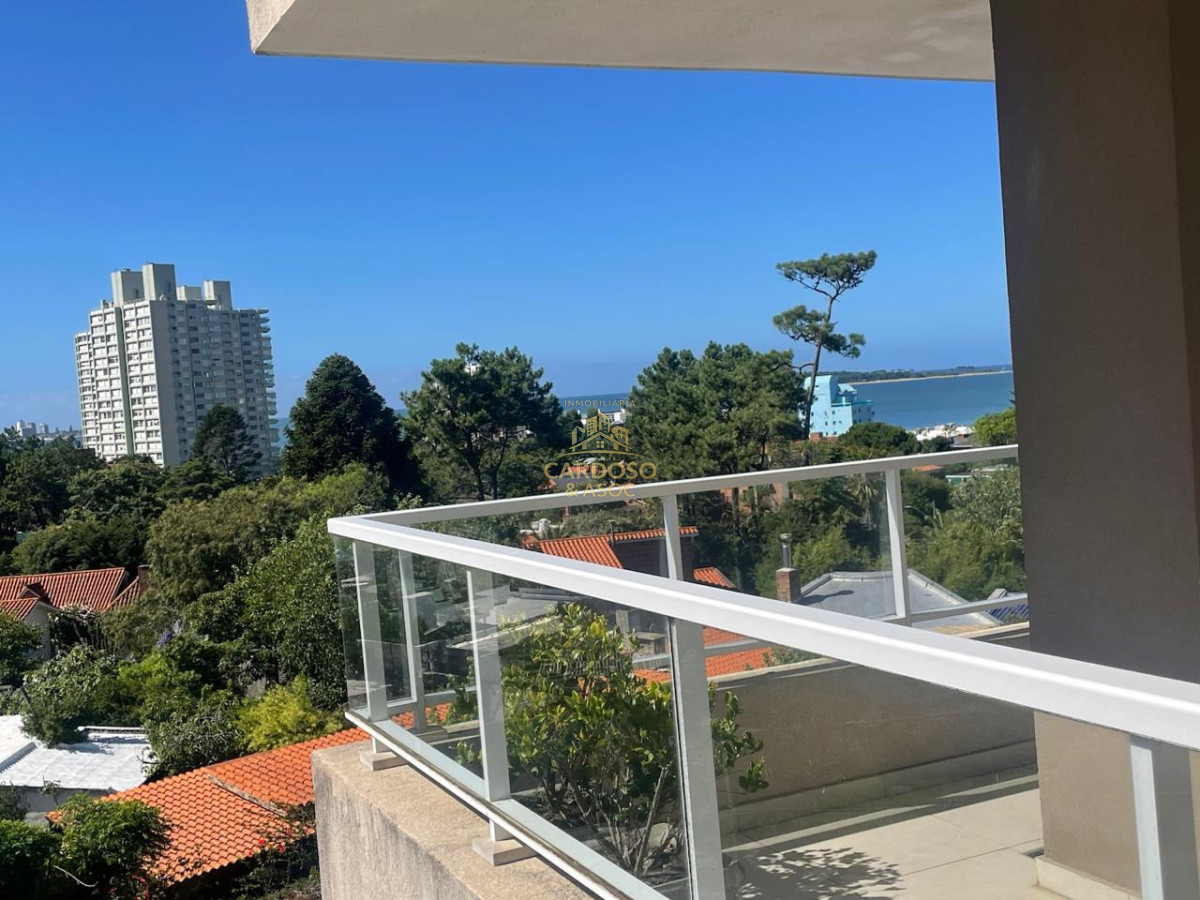 Apartamento ID.37 - Se Alquila apartamento 1 dormtorio Playa Mansa Anual.