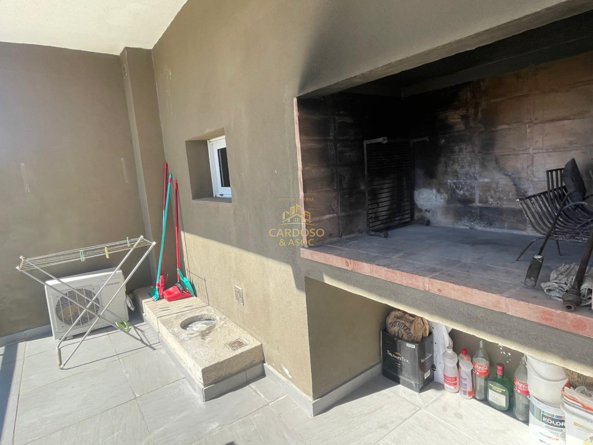 Apartamento ID.37 - Se Alquila apartamento 1 dormtorio Playa Mansa Anual.