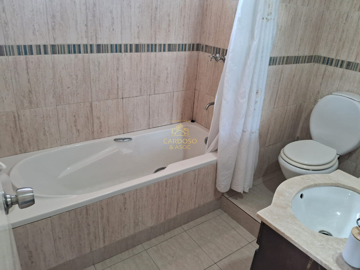 Apartamento ID.3 - Apartamento 3 dormitorios 3 baños a 100 mts del mar Parada 11 Brava