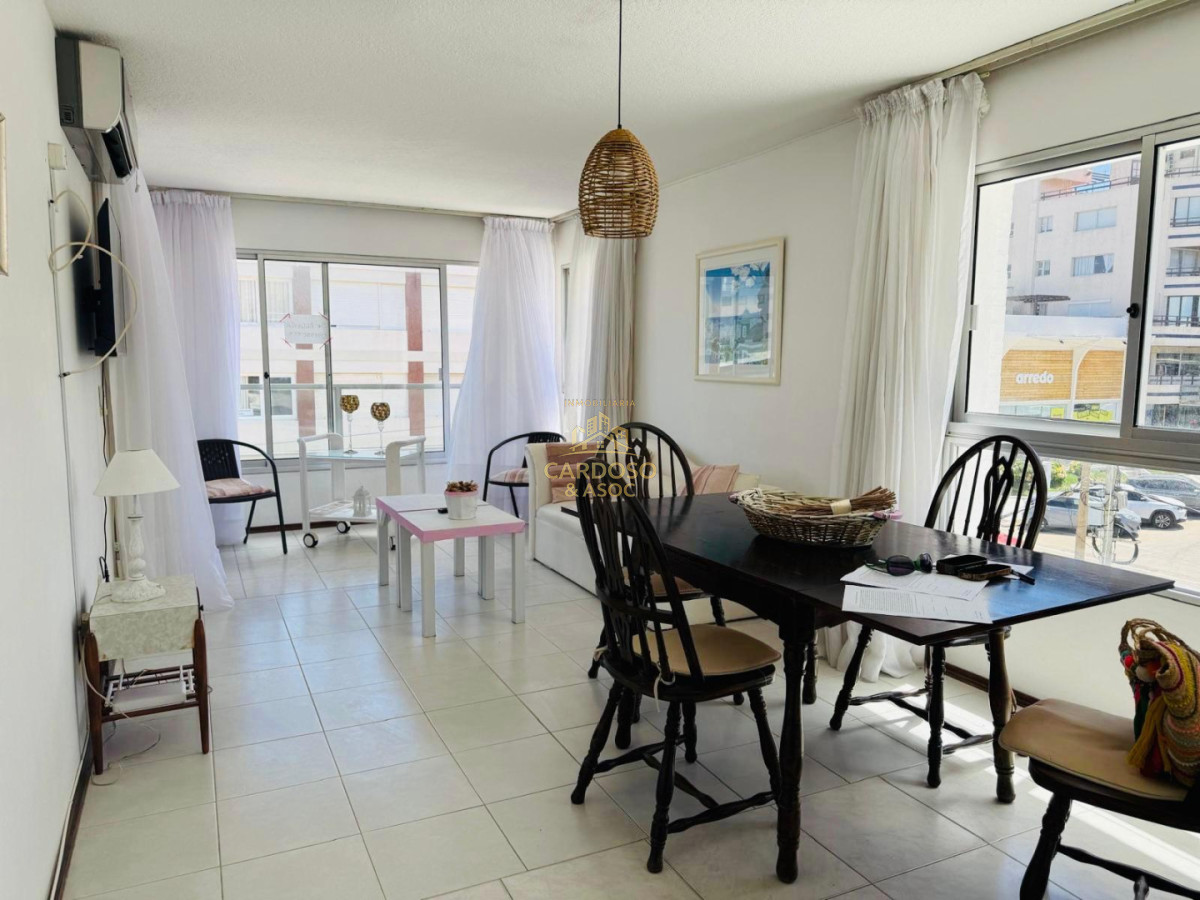 Apartamento ID.52 - Se alquila apartamento en Península, Punta del Este.