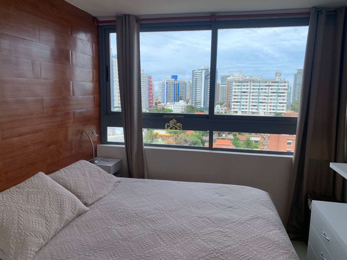 Apartamento ID.70 - Se vende Apartamento en Parada 6 Playa Brava con Amenities