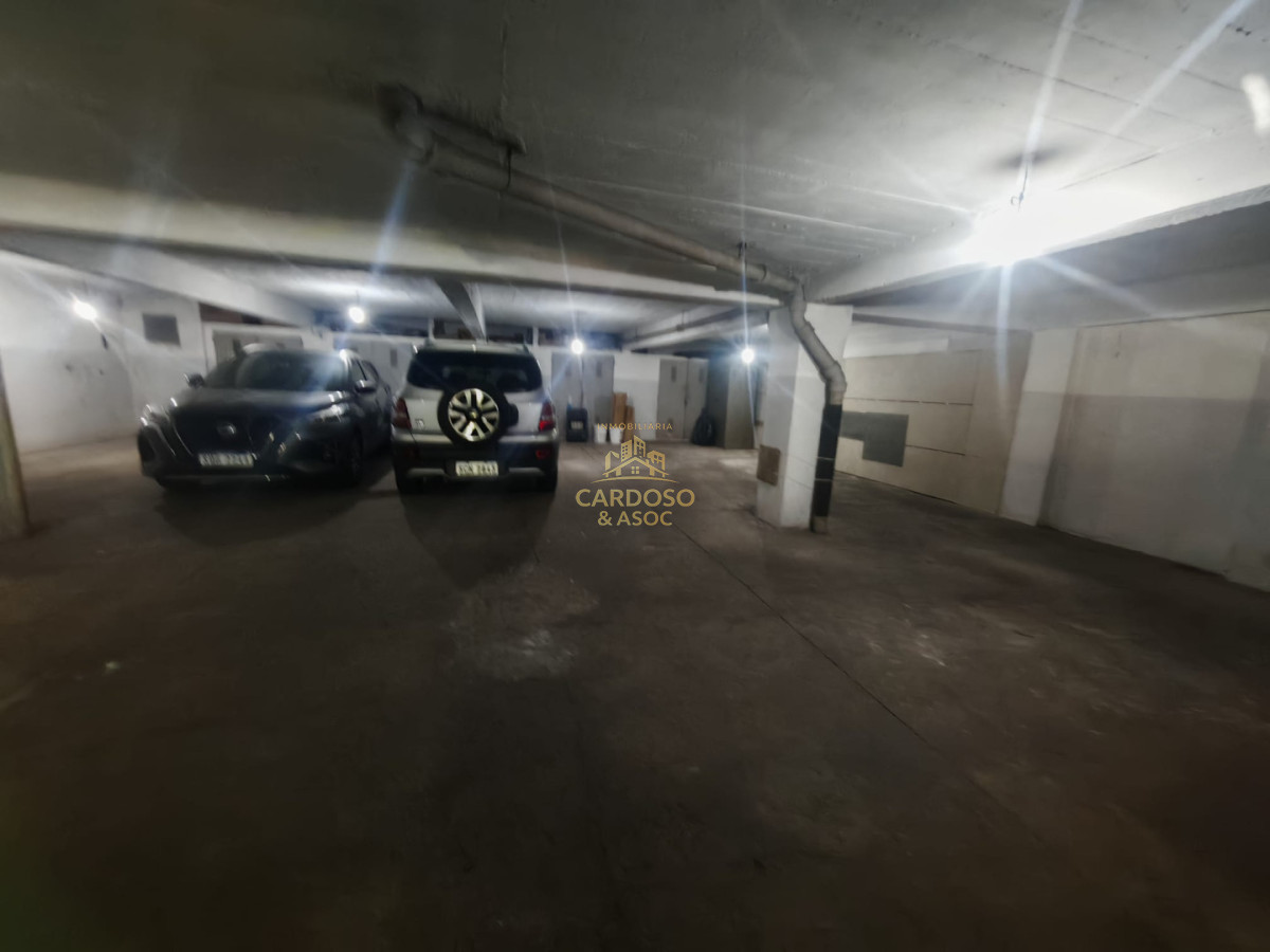 Apartamento ID.26 - Apartamento en Pocitos 3 dormitorios, 2 baños, Garage.