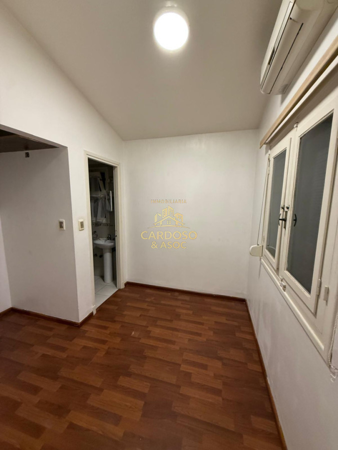Casa ID.231 - Casa en Alquiler, 3 dormitorios, 2 baños, Maldonado.