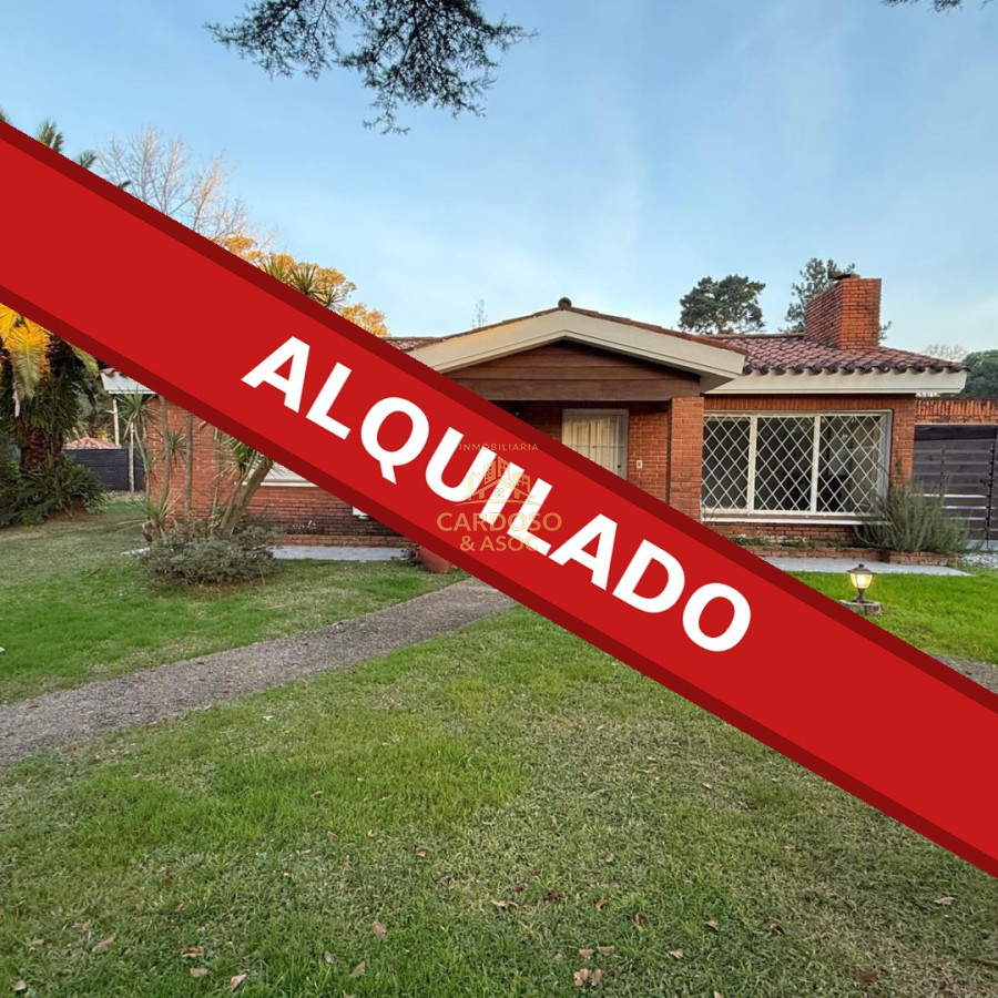 Casa ID.231 - Casa en Alquiler, 3 dormitorios, 2 baños, Maldonado.