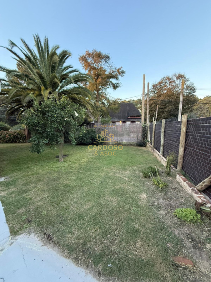 Casa ID.231 - Casa en Alquiler, 3 dormitorios, 2 baños, Maldonado.