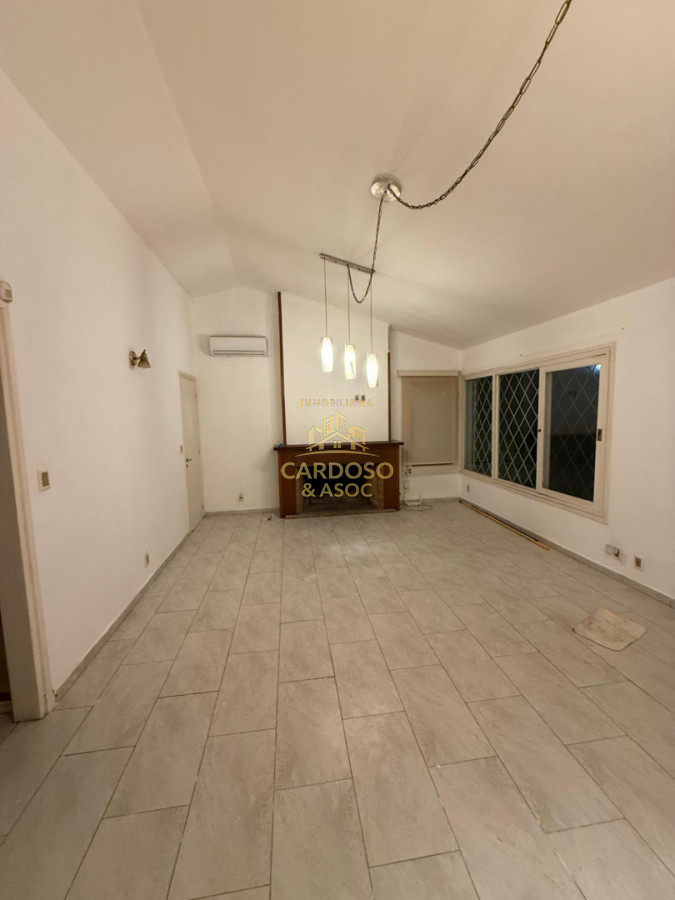 Casa ID.231 - Casa en Alquiler, 3 dormitorios, 2 baños, Maldonado.