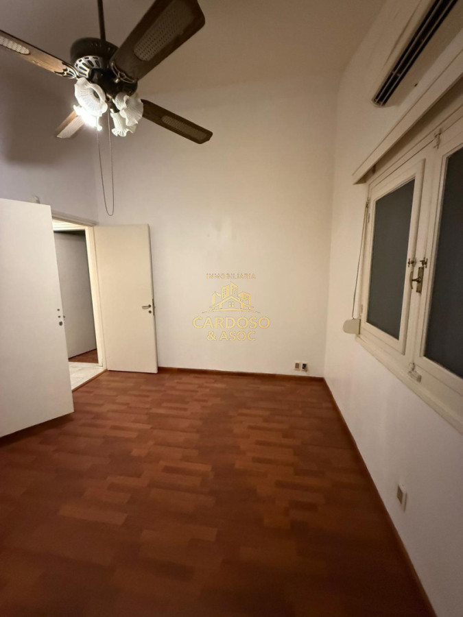 Casa ID.231 - Casa en Alquiler, 3 dormitorios, 2 baños, Maldonado.
