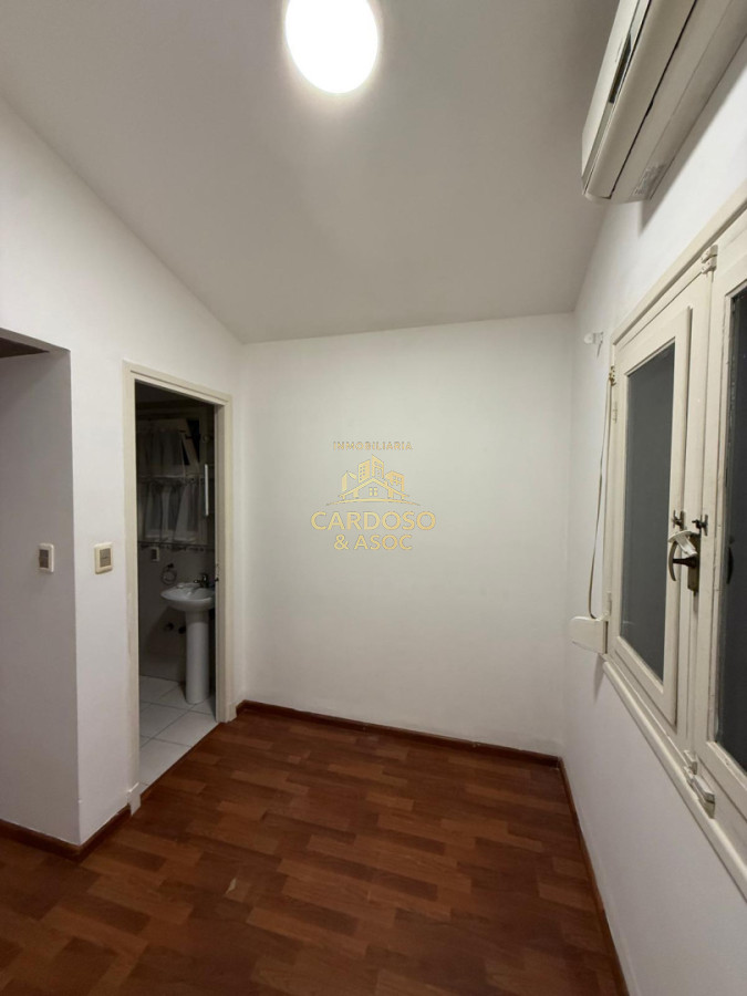 Casa ID.231 - Casa en Alquiler, 3 dormitorios, 2 baños, Maldonado.