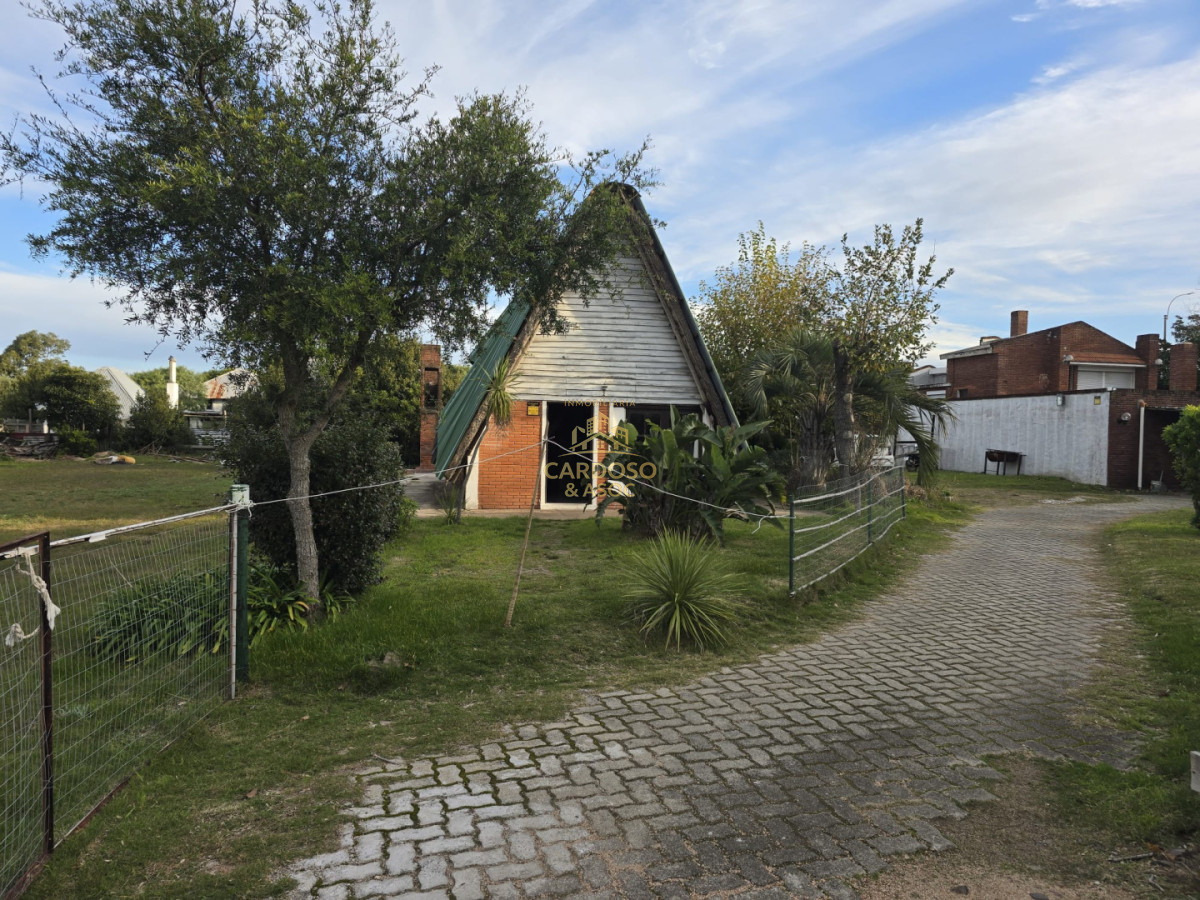 Casa ID.86 - Se alquila Casa en Las Grutas. A 5 cuadras de la playa. 