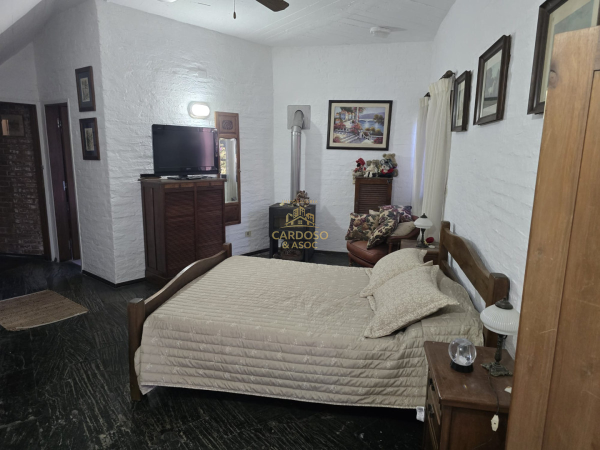 Casa ID.42 - Se vende casa en Parada 16 de playa mansa