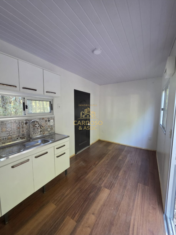 Casa ID.209 - En venta terreno con casa contenedor en la Bota, Manantiales