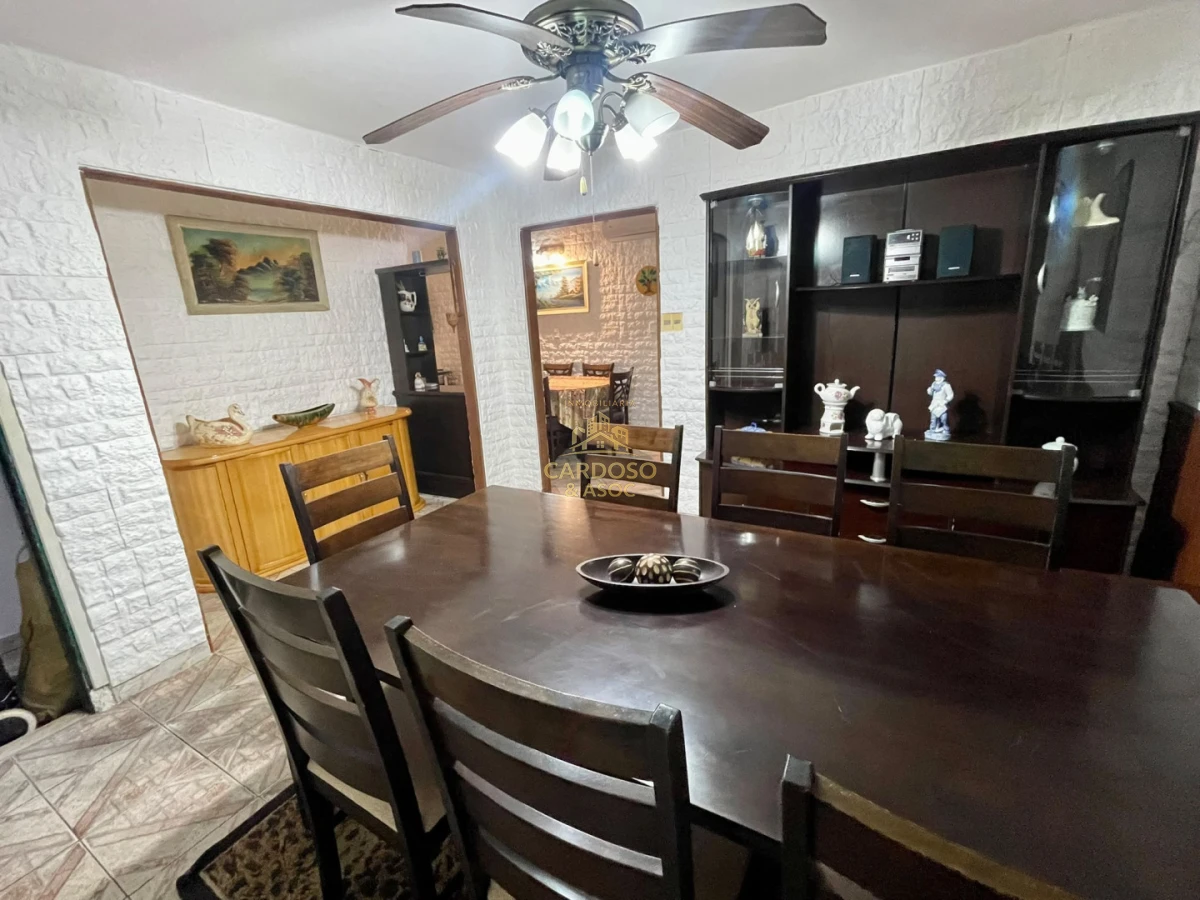Casa ID.204 - Casa en alquiler 2 dormitorios Centro de Maldonado.