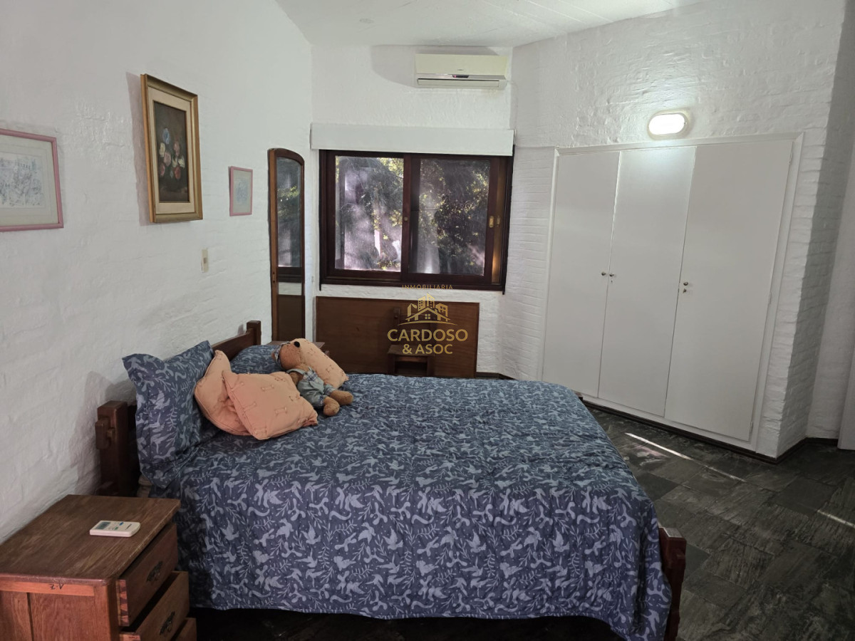 Casa ID.42 - Se vende casa en Parada 16 de playa mansa