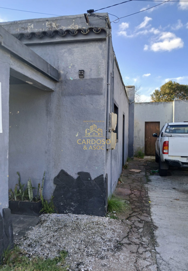 Casa ID.161 - Se venden 2 casas + apartamento + Galpón, Maldonado.