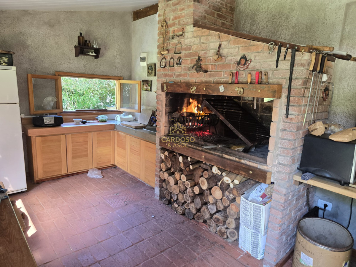 Casa ID.42 - Se vende casa en Parada 16 de playa mansa