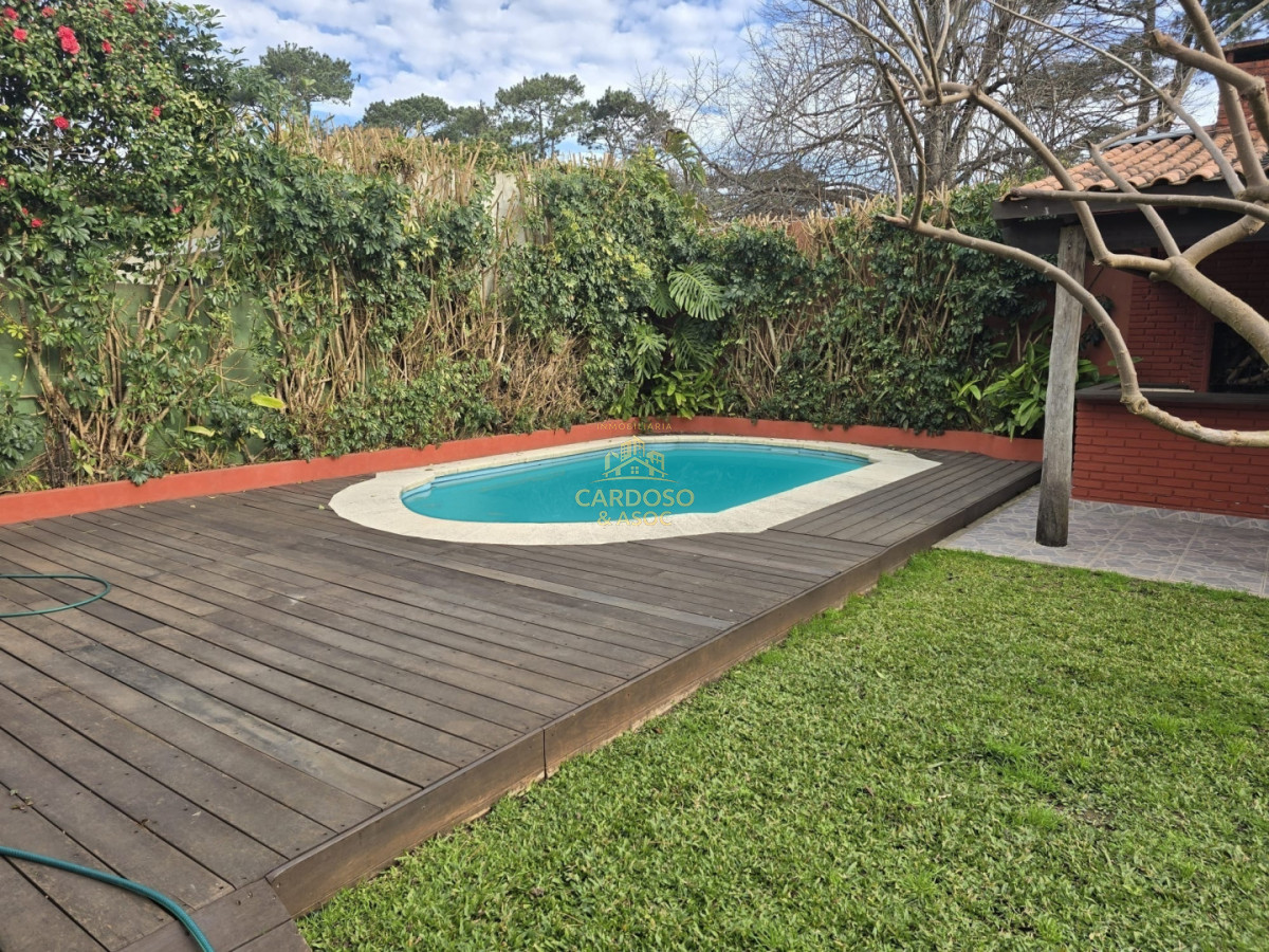 Casa ID.253 - Casa en venta 3 dormitorios, Punta del Este.