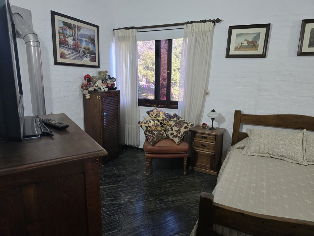 Casa ID.42 - Se vende casa en Parada 16 de playa mansa