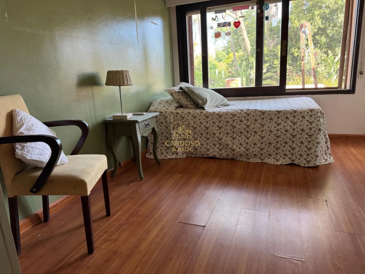 Apartamento ID.117 - Casa en Venta zona Cantegril