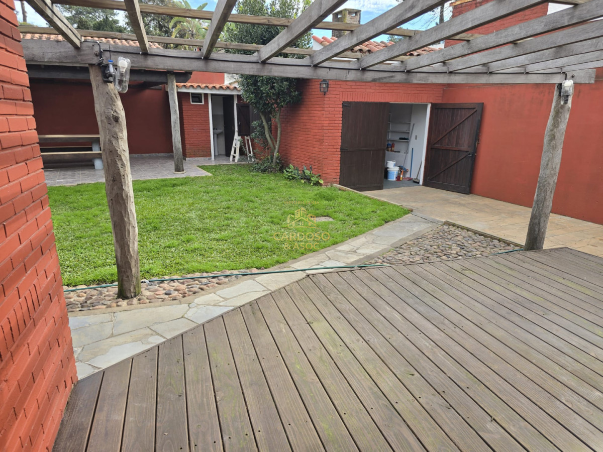 Casa ID.253 - Casa en venta 3 dormitorios, Punta del Este.